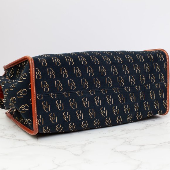 Dooney & Bourke Canvas Black Canvas Signature Logo Tote Bag - Picture 7 of 12
